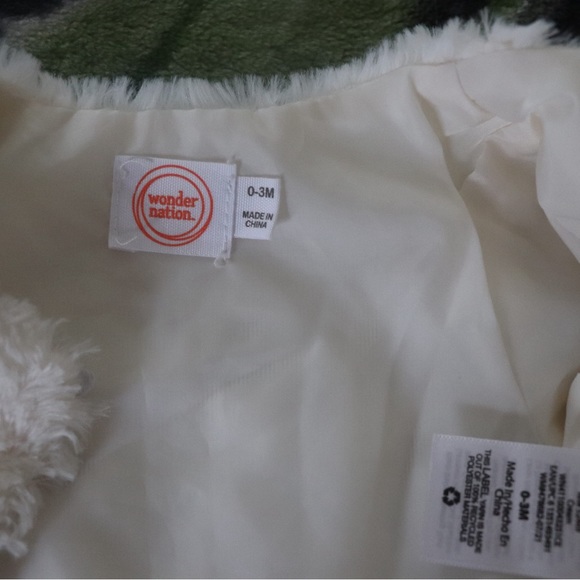 0-3M Baby Girl White Fur Coat - Picture 2 of 2